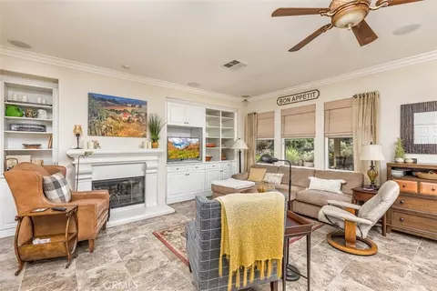 Living - 44804 Mumm, Temecula, CA 92592 photo 2 of 3