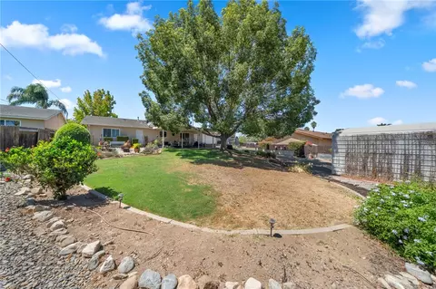 Exterior - 20146 Winton St, Corona, CA 92881 photo 6 of 13