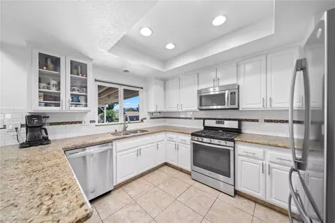 Kitchen - 20146 Winton St, Corona, CA 92881 photo 3 of 5
