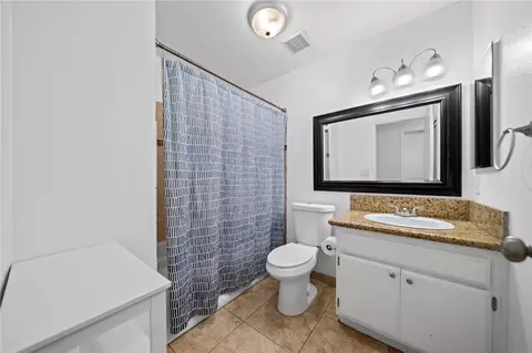 Bath - 20146 Winton St, Corona, CA 92881 photo 1 of 2