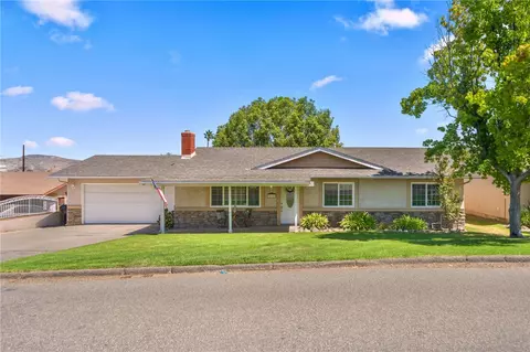 Exterior - 20146 Winton St, Corona, CA 92881 photo 12 of 13