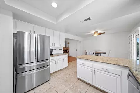 Kitchen - 20146 Winton St, Corona, CA 92881 photo 5 of 5