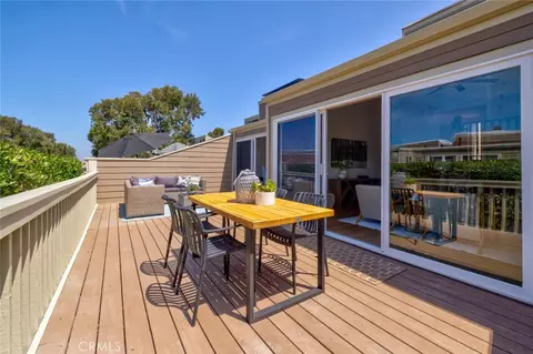Exterior - 1816 Wilton, Encinitas, CA 92024 photo 4 of 7
