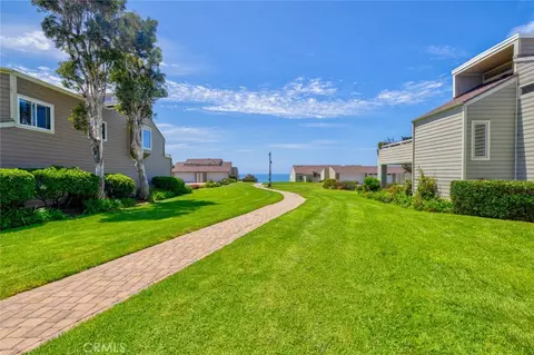 Exterior - 1816 Wilton, Encinitas, CA 92024 photo 6 of 7