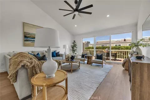 Living - 1816 Wilton, Encinitas, CA 92024 photo 2 of 2