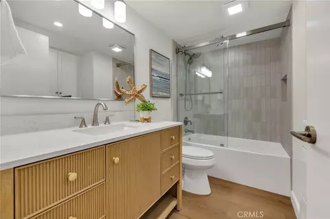 Bath - 1816 Wilton, Encinitas, CA 92024 photo 3 of 3