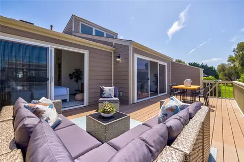 Exterior - 1816 Wilton, Encinitas, CA 92024 photo 5 of 7