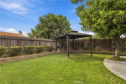 Exterior - 39768 Oak Clf, Temecula, CA 92591 photo 4 of 7