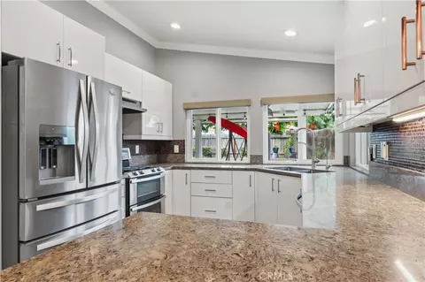 Kitchen - 39768 Oak Clf, Temecula, CA 92591 photo 1 of 5