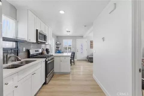 Entry Way - 1252 D, Corona, CA 92882 photo 3 of 3
