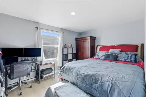 Bedroom - 1252 D, Corona, CA 92882 photo 3 of 4
