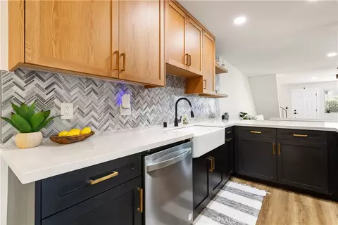 4156 Camino Lita, San Diego, CA 92122