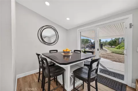39450 Colleen Way, Temecula, CA 92592 photo 17