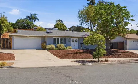 Exterior - 1577 Olive Hills Ave, El Cajon, CA 92021 photo 3 of 11