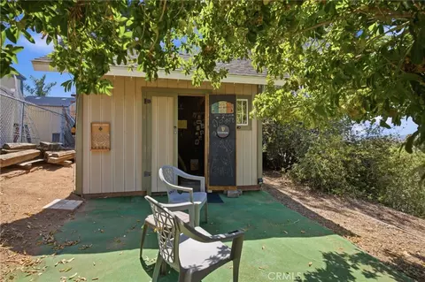 Exterior - 1577 Olive Hills Ave, El Cajon, CA 92021 photo 9 of 11