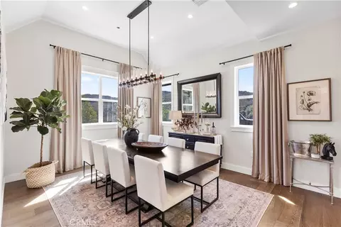 Dining - 43843 Mountain Run Cir, Temecula, CA 92590 photo 1 of 2