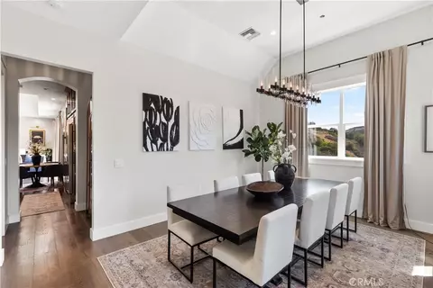 Dining - 43843 Mountain Run Cir, Temecula, CA 92590 photo 2 of 2