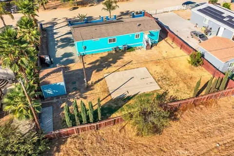 View/Area - 32812 Almond Tree, Wildomar, CA 92595 photo 6 of 6