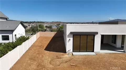 Exterior - 32177 Daybrook Ter, Temecula, CA 92591 photo 7 of 10