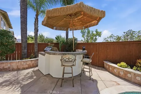 Exterior - 33849 Pegase Ct, Temecula, CA 92592 photo 5 of 8