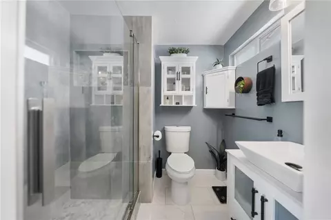 Bath - 846 De Jur, Brea, CA 92821 photo 1 of 3