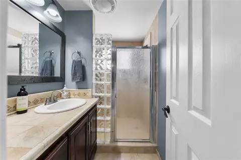Bath - 846 De Jur, Brea, CA 92821 photo 3 of 3