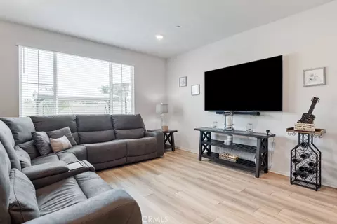 Living - 29357 Lanesbridge, Menifee, CA 92584 photo 2 of 2