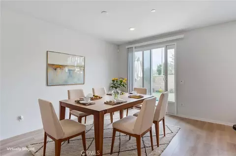 Dining - 29357 Lanesbridge, Menifee, CA 92584 photo 1 of 3