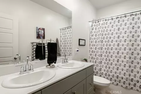 Bath - 29357 Lanesbridge, Menifee, CA 92584 photo 2 of 2