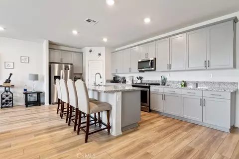Kitchen - 29357 Lanesbridge, Menifee, CA 92584 photo 1 of 2