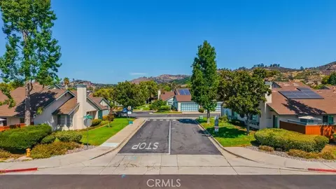 View/Area - 2412 Turnbridge Gln, Escondido, CA 92027 photo 12 of 12