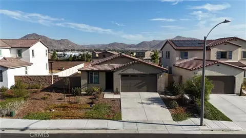 31784 Iron Trail Rd, Winchester, CA 92596