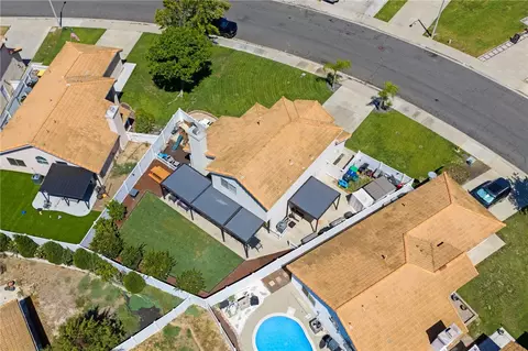 View/Area - 30171 Pechanga Dr, Temecula, CA 92592 photo 1 of 5