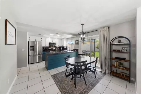 Dining - 30171 Pechanga Dr, Temecula, CA 92592 photo 1 of 1
