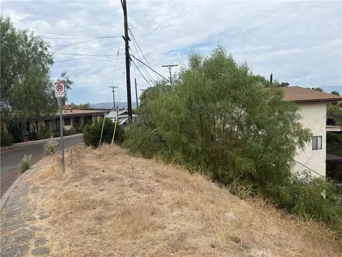 0 Iglesia Dr, Woodland Hills, CA 91364