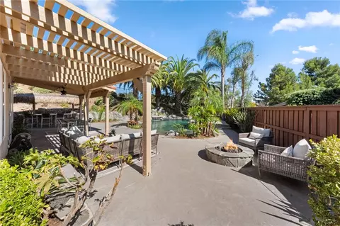 Exterior - 31465 Inverness Ct, Temecula, CA 92591 photo 7 of 20