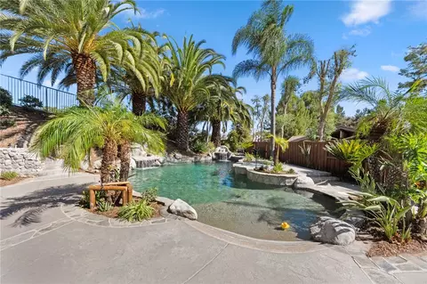 Exterior - 31465 Inverness Ct, Temecula, CA 92591 photo 9 of 20