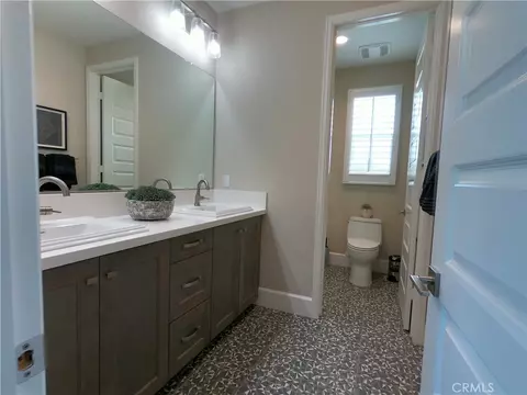 Bath - 39789 Larkspur, Temecula, CA 92591 photo 3 of 4