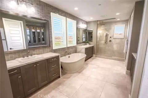 Bath - 39789 Larkspur, Temecula, CA 92591 photo 1 of 1