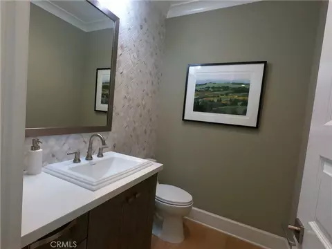 Bath - 39789 Larkspur, Temecula, CA 92591 photo 4 of 4