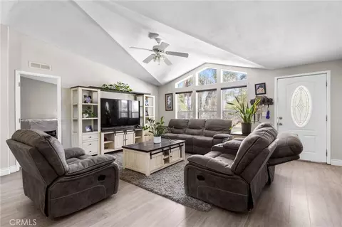 31559 Wolfskill, Nuevo, CA 92567 photo 4
