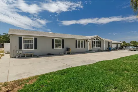 31559 Wolfskill, Nuevo, CA 92567 photo 2