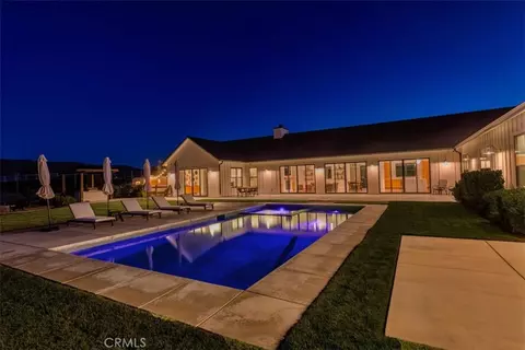 Exterior - 41838 Altanos, Temecula, CA 92592 photo 3 of 41