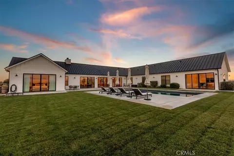 Exterior - 41838 Altanos, Temecula, CA 92592 photo 12 of 41