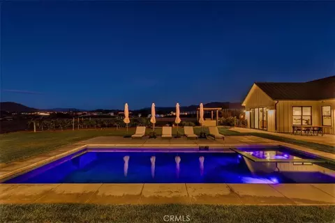 Exterior - 41838 Altanos, Temecula, CA 92592 photo 9 of 41