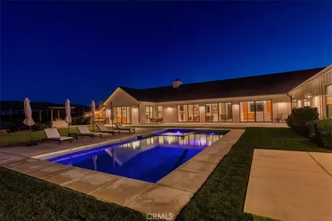 Exterior - 41838 Altanos, Temecula, CA 92592 photo 11 of 41