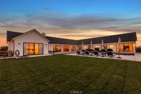 Exterior - 41838 Altanos, Temecula, CA 92592 photo 18 of 41