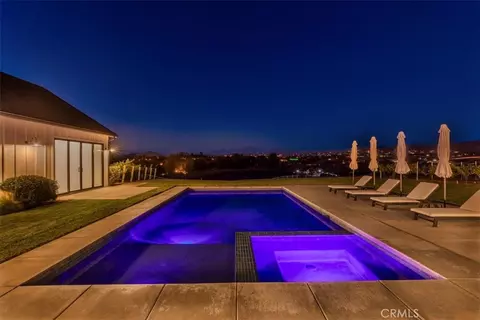 Exterior - 41838 Altanos, Temecula, CA 92592 photo 5 of 41