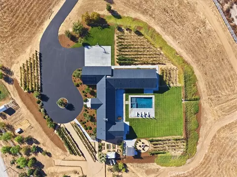 View/Area - 41838 Altanos, Temecula, CA 92592 photo 2 of 2