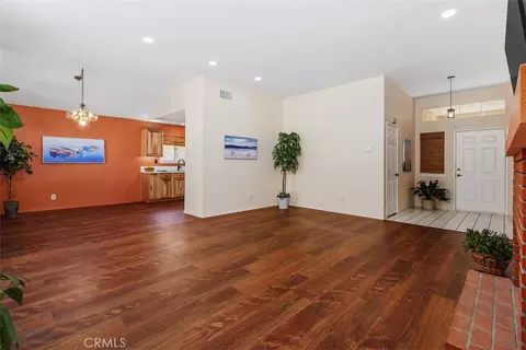 Living - 2666 Alegre, Hemet, CA 92545 photo 6 of 7